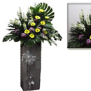 Sympathy Wreath (FW-121)